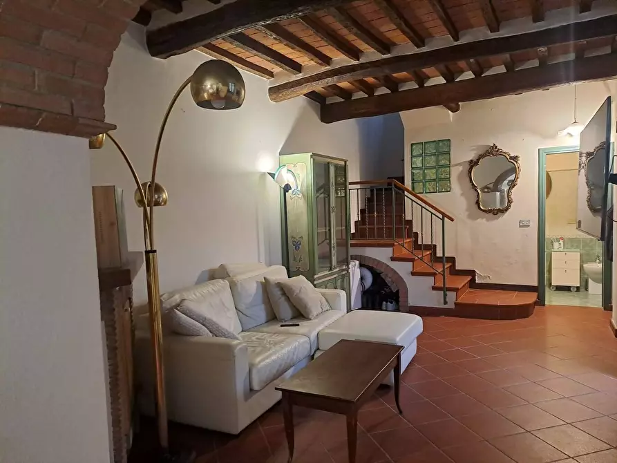 Immagine 5 di Casa semindipendente in vendita  a Forte Dei Marmi