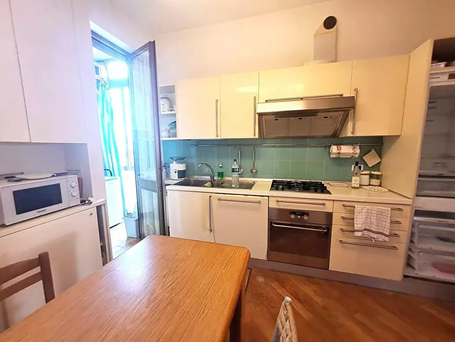 Immagine 7 di Appartamento in affitto  a Viareggio