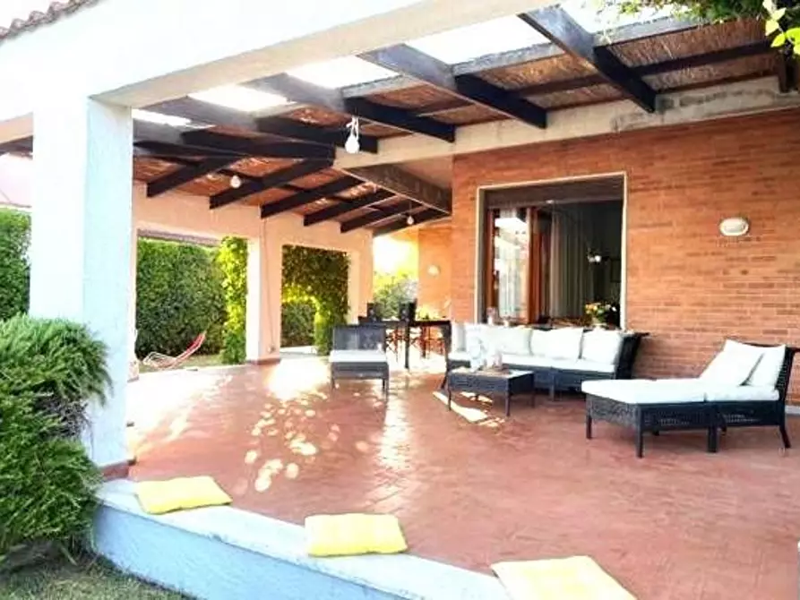 Immagine 3 di Villa in affitto  a Forte Dei Marmi