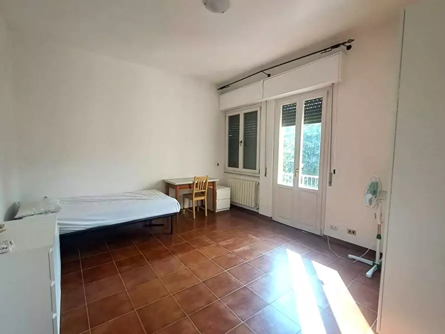 Immagine 9 di Appartamento in affitto  a Massa