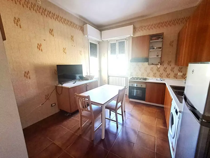 appartamento in affitto a Massa in zona Marina di Massa