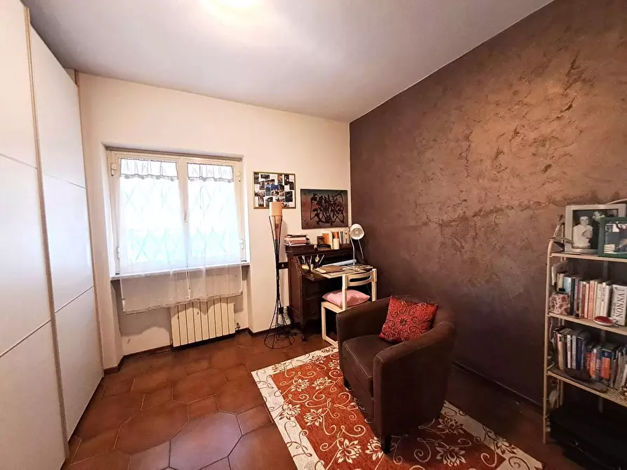 Immagine 16 di Villa in vendita  a Massa