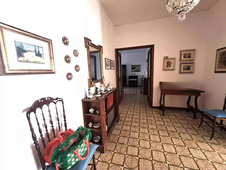 Immagine 9 di Appartamento in vendita  a Carrara