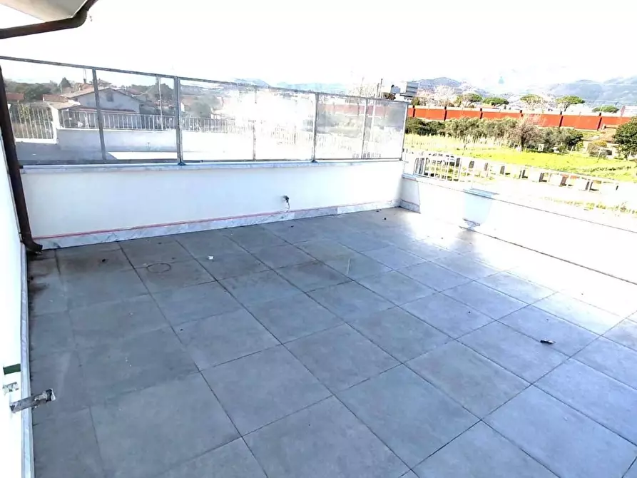 Immagine 20 di Casa bifamiliare in vendita  a Massa