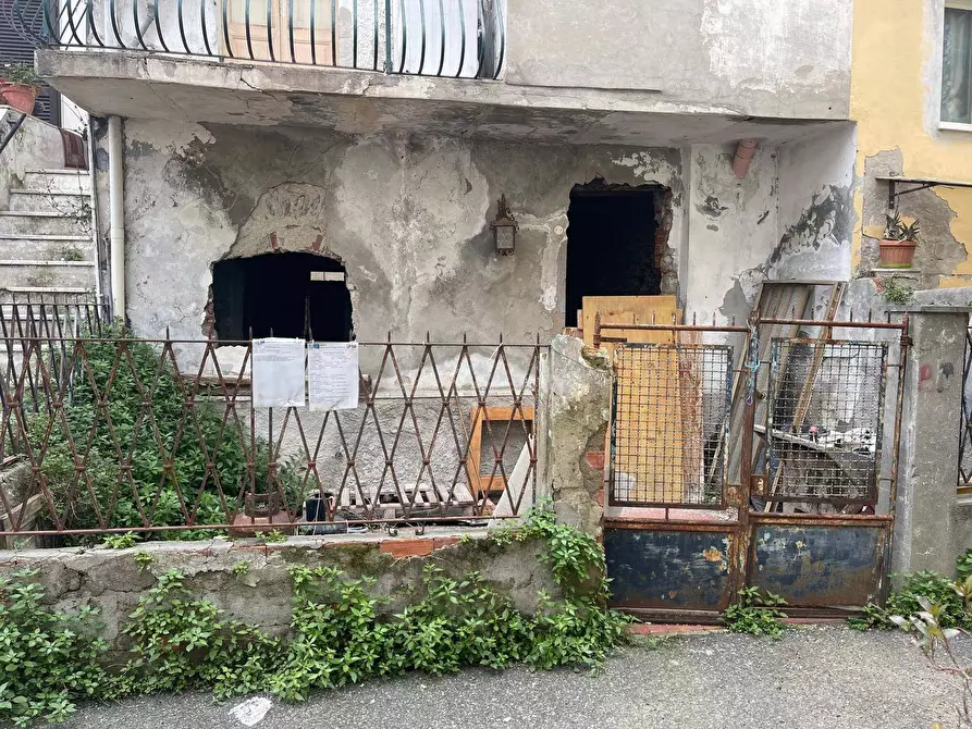 Immagine 15 di Appartamento in vendita  a Massa