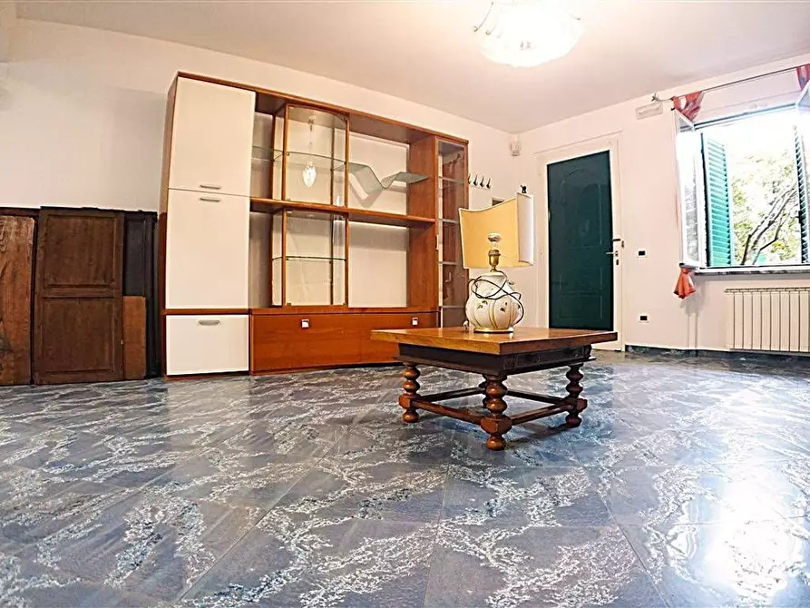 Immagine 4 di Villetta a schiera in vendita  a Massa