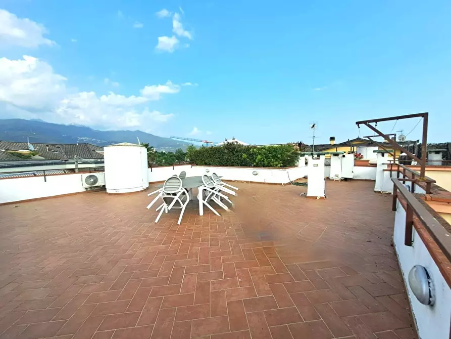 Immagine 18 di Appartamento in vendita  a Massa