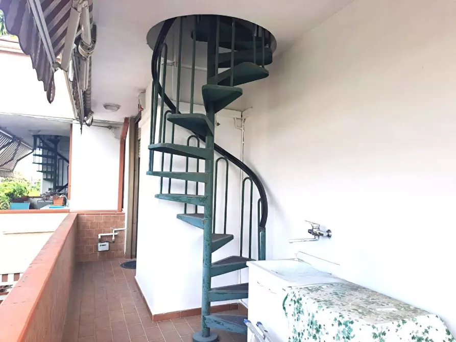 Immagine 17 di Appartamento in vendita  a Massa