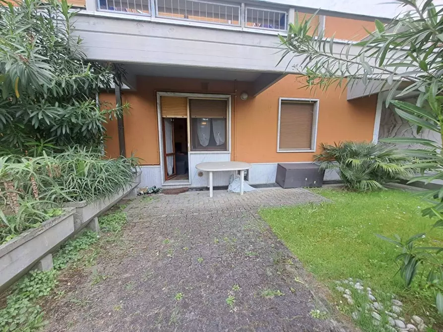 Immagine 20 di Appartamento in vendita  a Massa