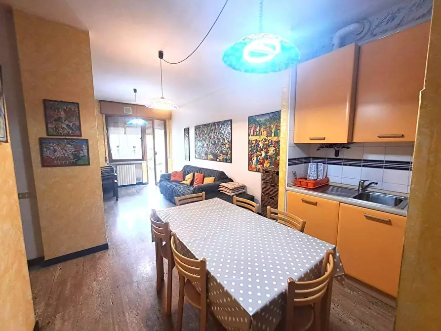 Immagine 7 di Appartamento in vendita  a Massa