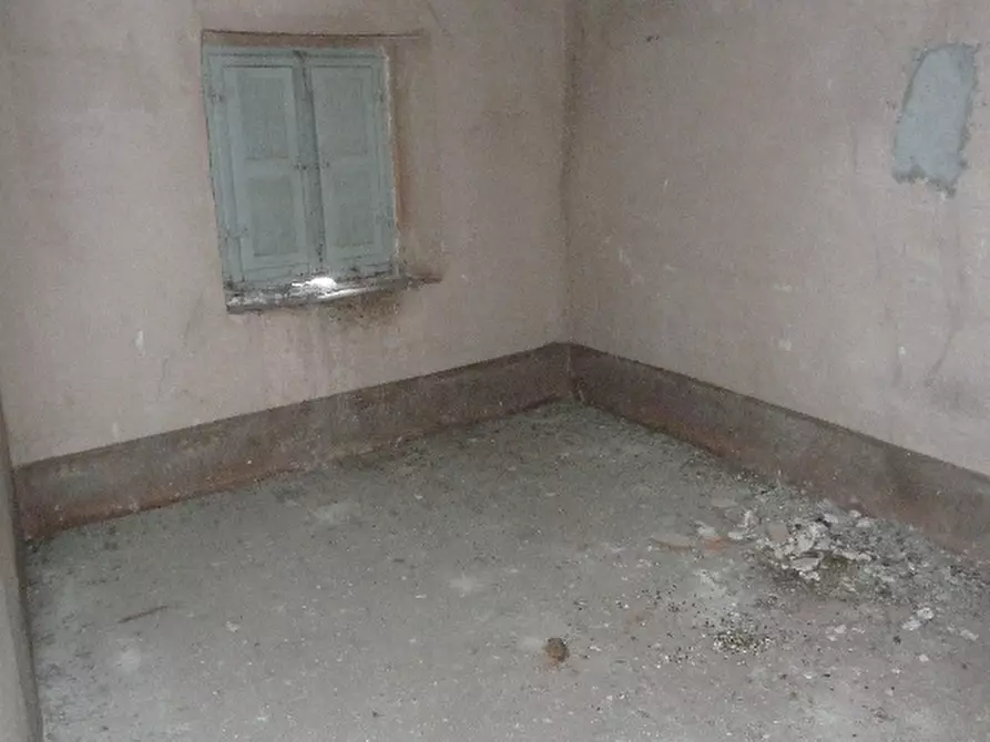 Immagine 7 di Rustico / casale in vendita  a Calci