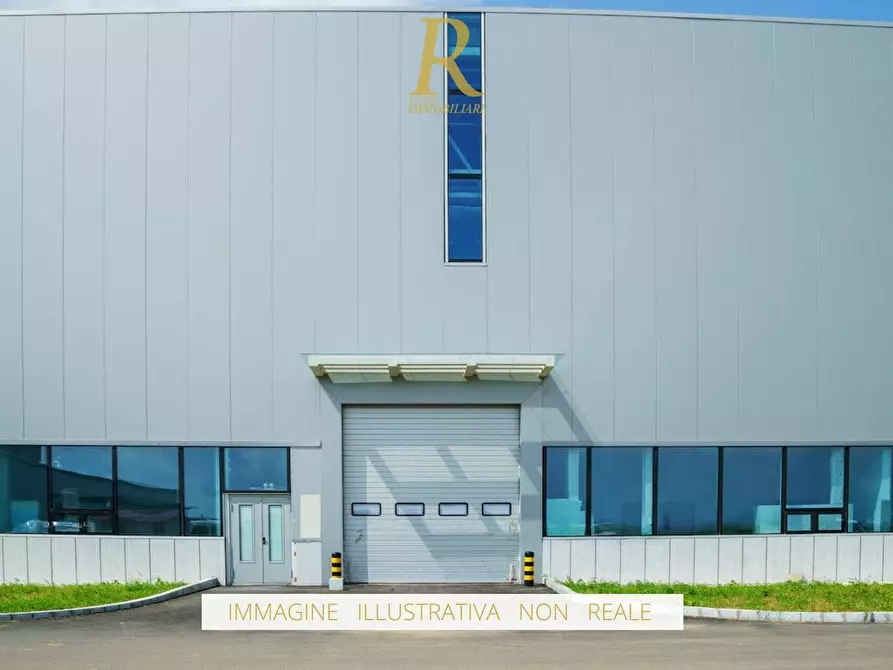 Immagine 5 di Capannone industriale in vendita  a Chiesina Uzzanese