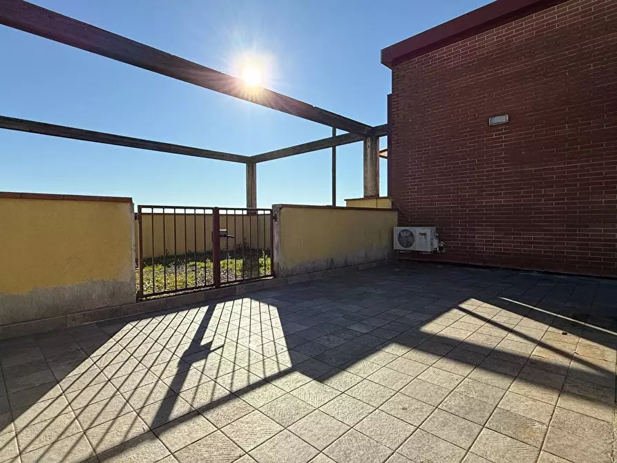 Immagine 19 di Appartamento in vendita  a Montecatini Terme