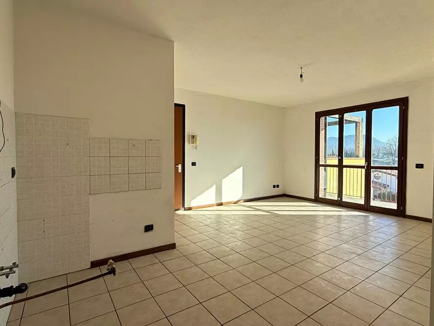 Immagine 7 di Appartamento in vendita  a Montecatini Terme