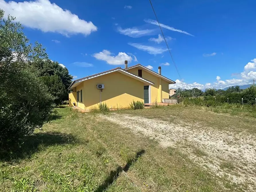 Immagine 22 di Magazzino in vendita  a Fucecchio