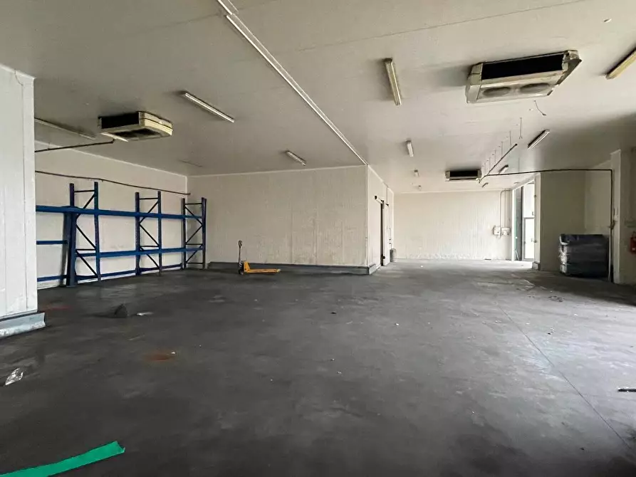 Immagine 12 di Capannone industriale in vendita  a Ponte Buggianese