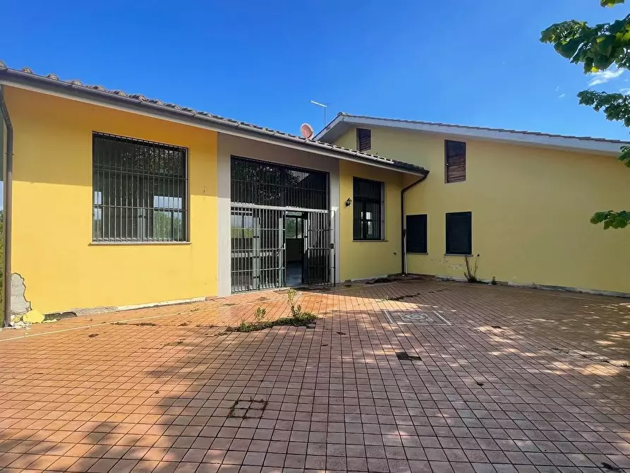 Immagine 12 di Villa in vendita  a Fucecchio