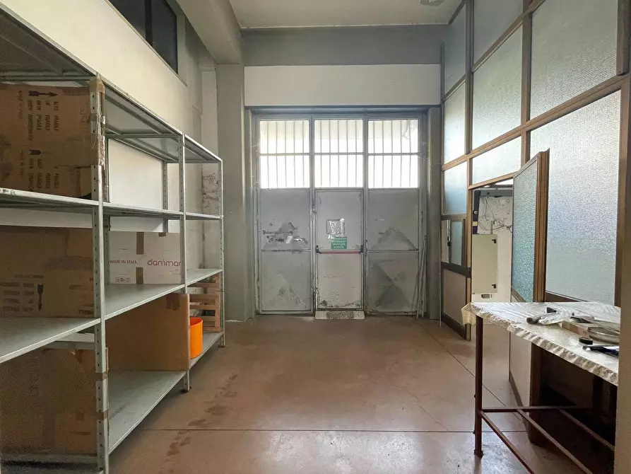 Immagine 7 di Capannone industriale in vendita  a Pieve A Nievole