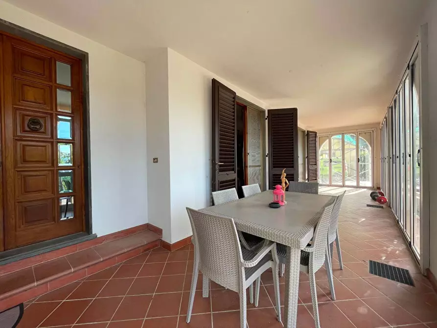 Immagine 46 di Villa in vendita  a Uzzano