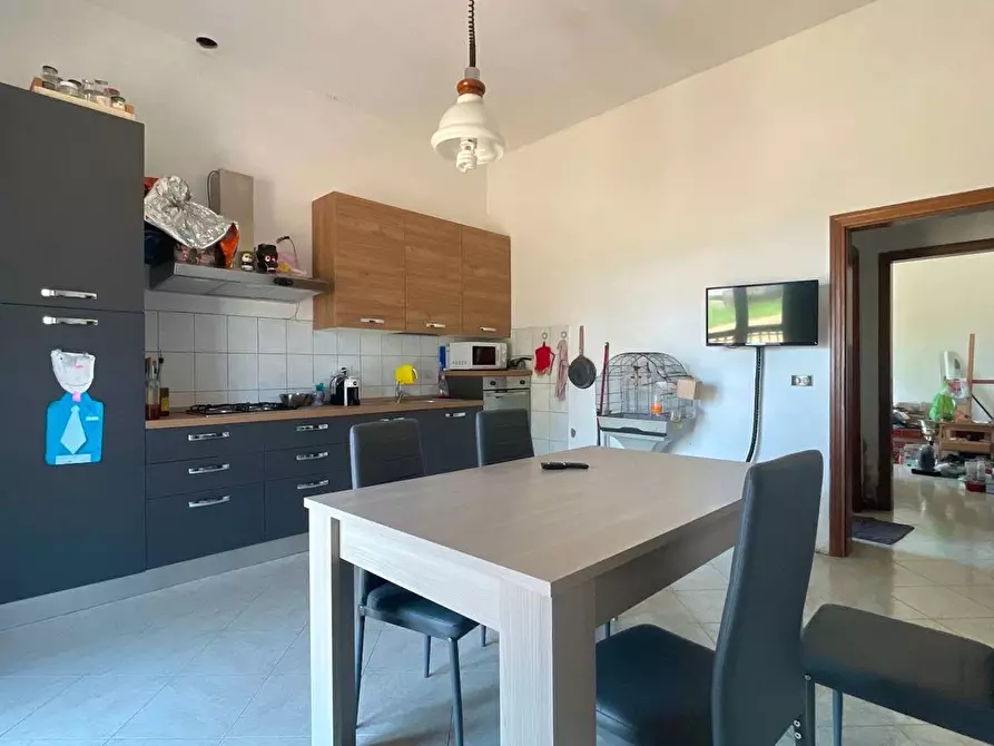 Immagine 18 di Villa in vendita  a Pescia