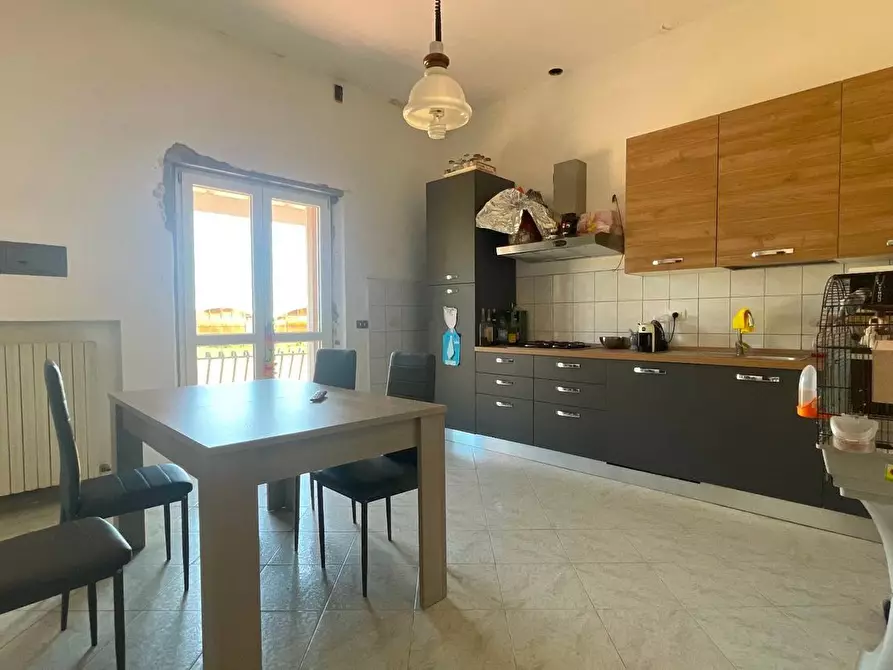 Immagine 17 di Villa in vendita  a Pescia