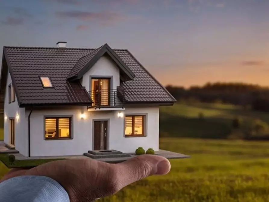 Immagine 2 di Terreno residenziale in vendita  a Chiesina Uzzanese