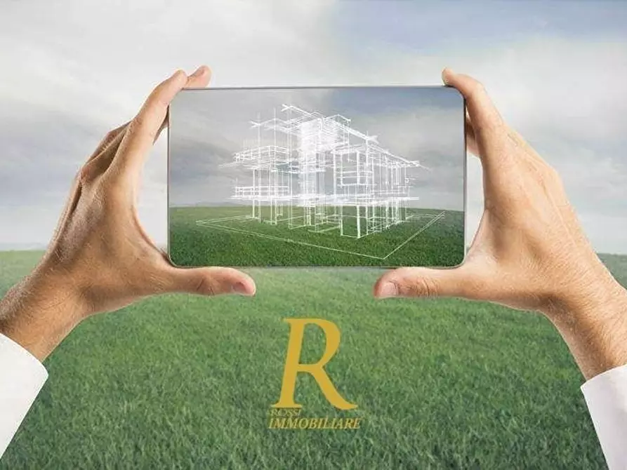Immagine 1 di Terreno residenziale in vendita  a Chiesina Uzzanese