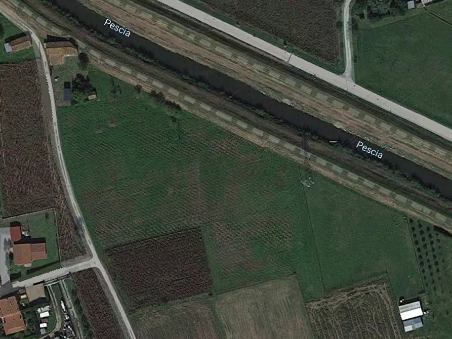 Immagine 1 di Terreno agricolo in vendita  a Ponte Buggianese