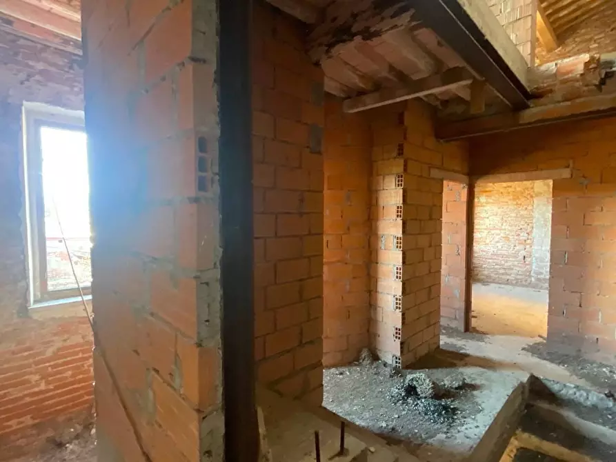 Immagine 14 di Terratetto in vendita  a Chiesina Uzzanese