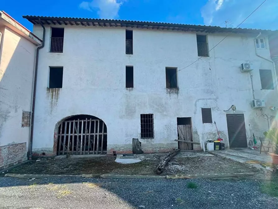 Immagine 2 di Terratetto in vendita  a Chiesina Uzzanese