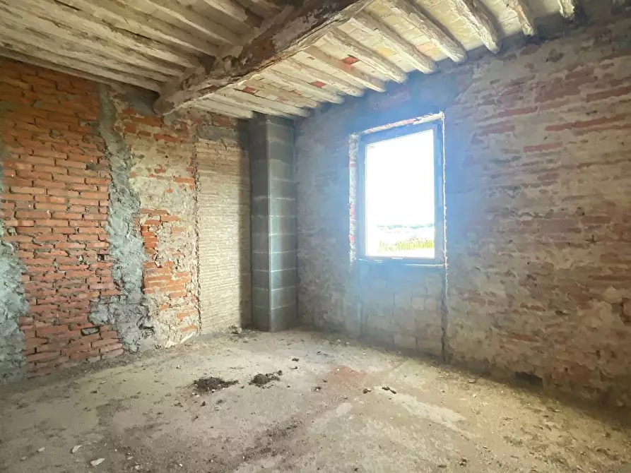 Immagine 11 di Terratetto in vendita  a Chiesina Uzzanese