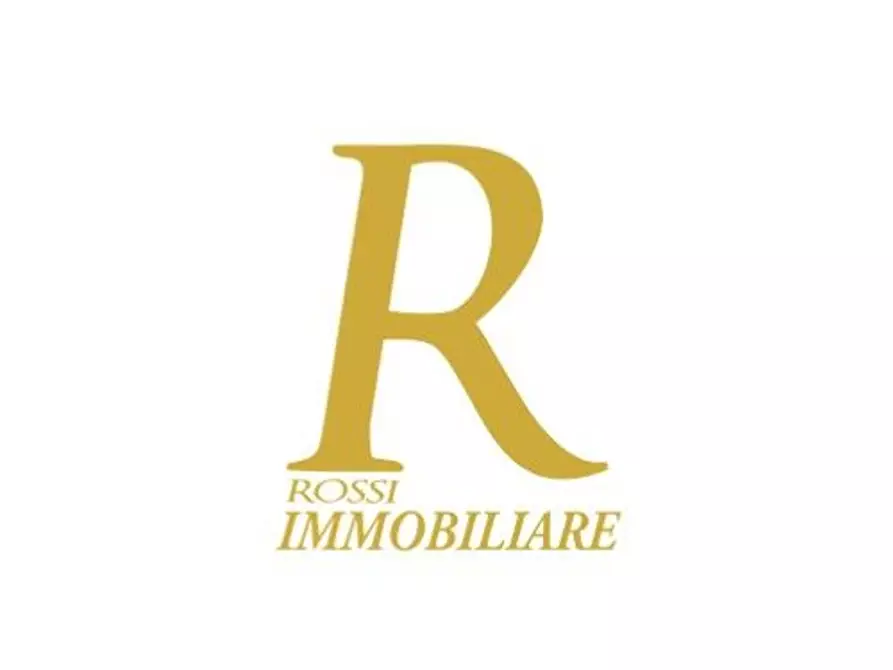 Immagine 11 di Locale commerciale in affitto  a Ponte Buggianese