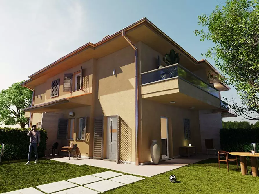 Immagine 1 di Casa quadrifamiliare in vendita  a Chiesina Uzzanese