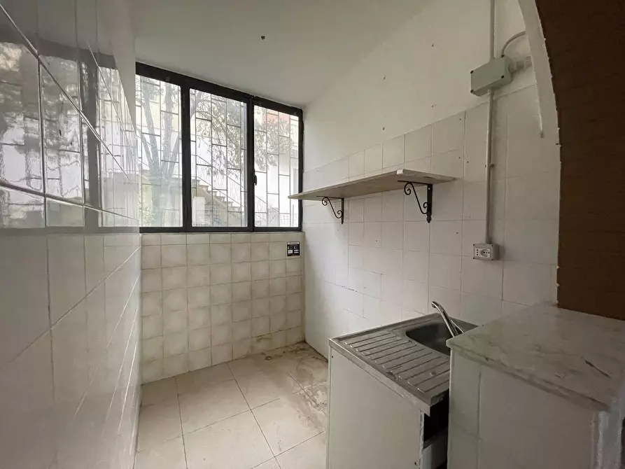 Immagine 9 di Locale commerciale in affitto  a Montecarlo