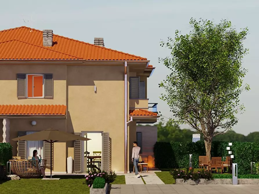 Immagine 3 di Casa quadrifamiliare in vendita  a Chiesina Uzzanese