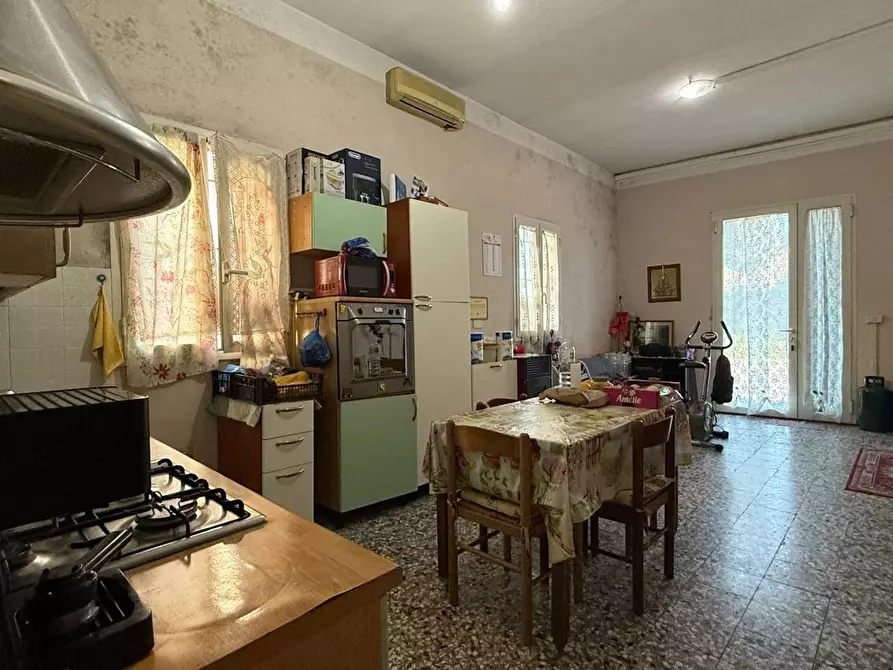 Immagine 5 di Appartamento in vendita  a Altopascio