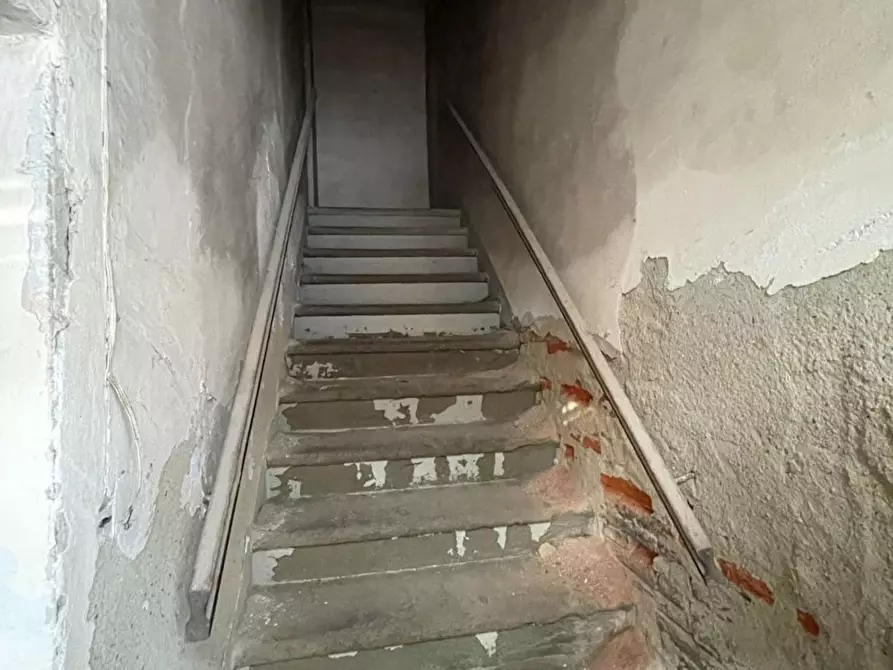 Immagine 9 di Terratetto in vendita  a Chiesina Uzzanese