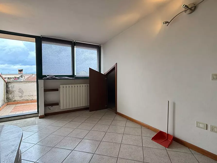 Immagine 37 di Villetta a schiera in vendita  a Monsummano Terme