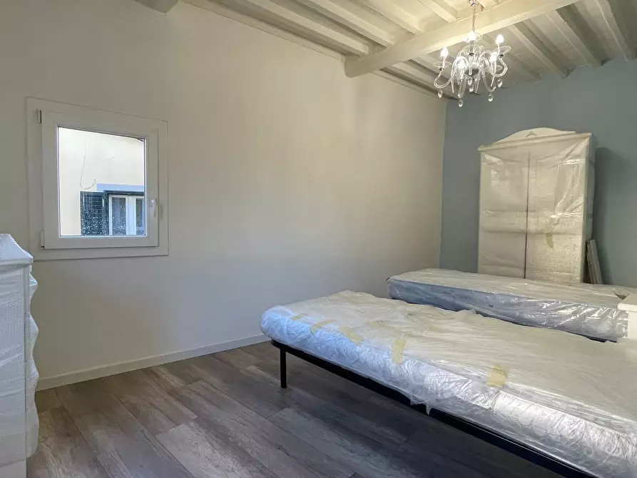 Immagine 17 di Mansarda in vendita  a Pescia