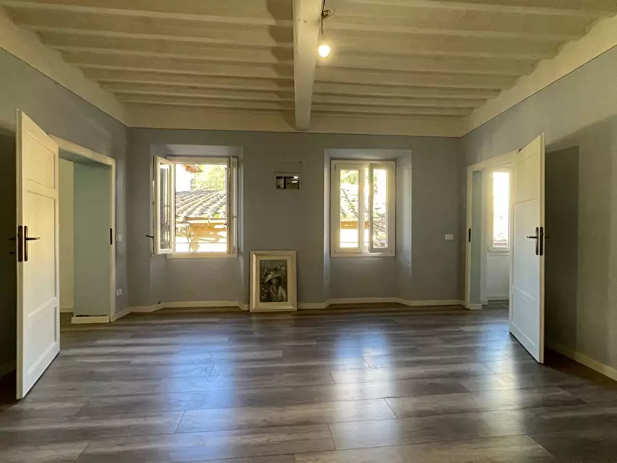 Immagine 3 di Mansarda in vendita  a Pescia