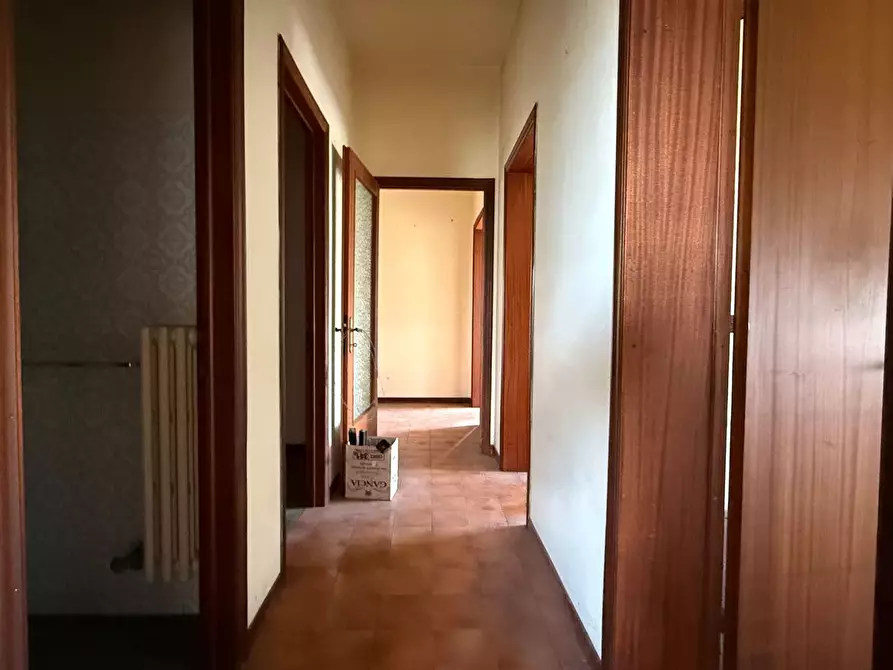 Immagine 8 di Appartamento in vendita  a Pescia