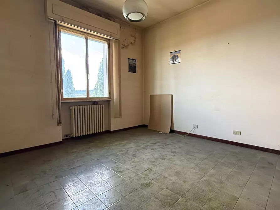 Immagine 5 di Appartamento in vendita  a Pescia