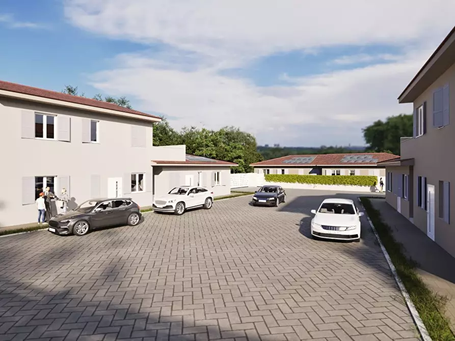 Immagine 3 di Appartamento in vendita  a Pescia