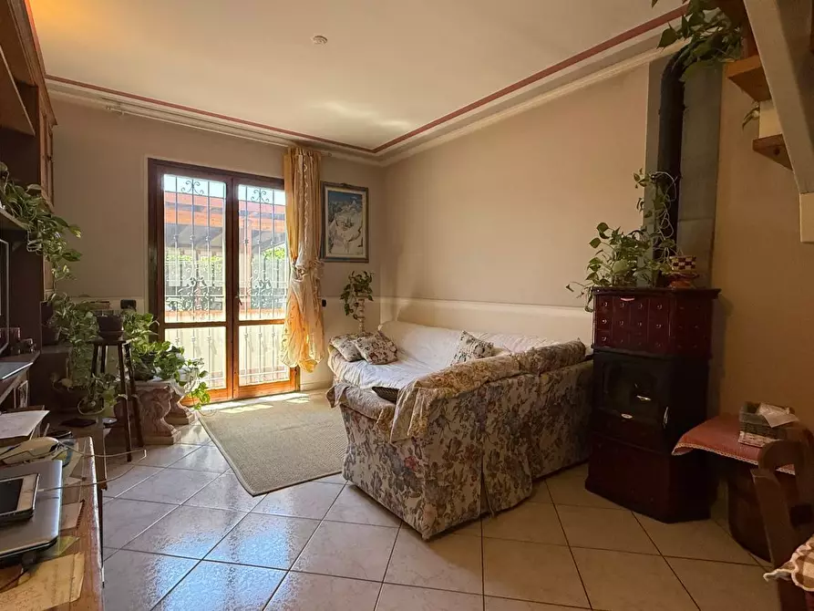 Immagine 14 di Villetta a schiera in vendita  a Pescia