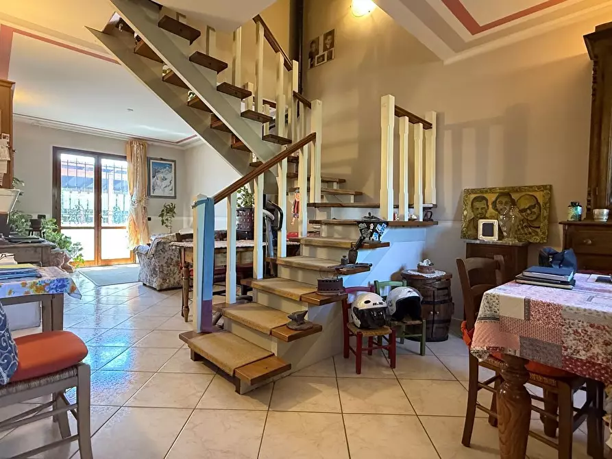 Immagine 12 di Villetta a schiera in vendita  a Pescia