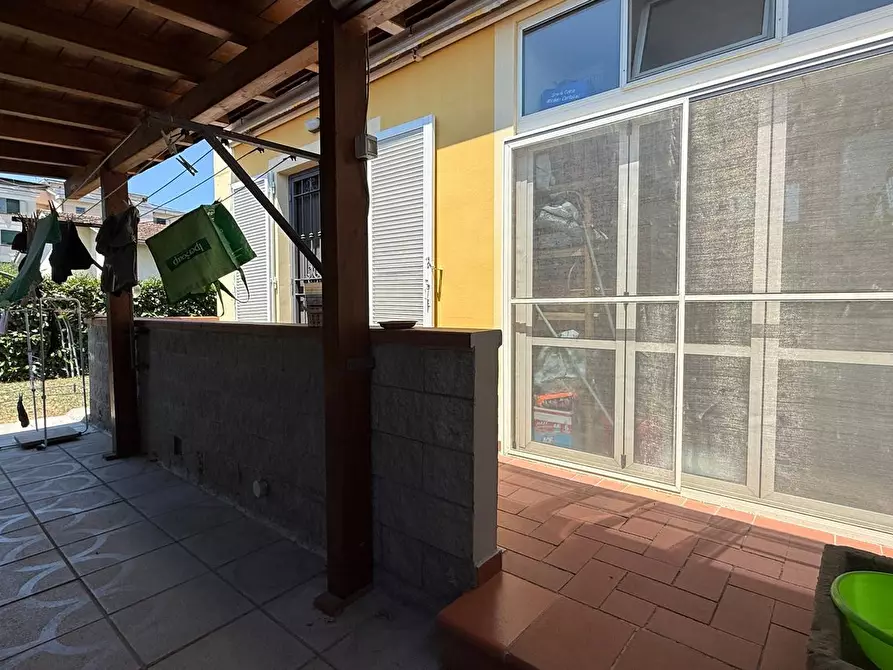 Immagine 31 di Villetta a schiera in vendita  a Pescia