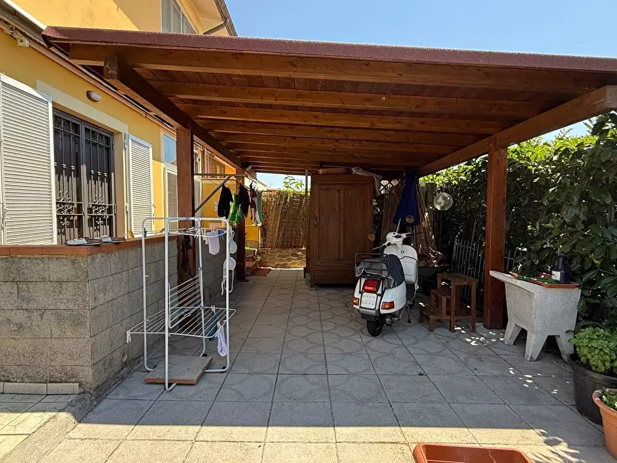 Immagine 7 di Villetta a schiera in vendita  a Pescia