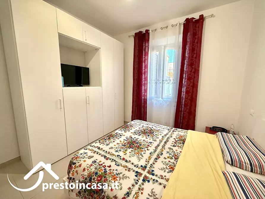 Immagine 22 di Villetta a schiera in vendita  a Viareggio