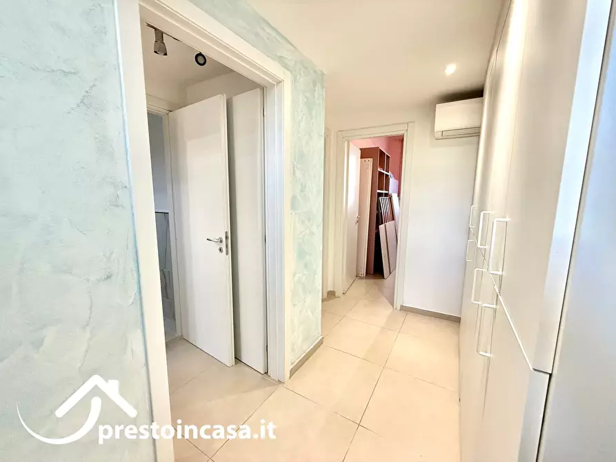 Immagine 20 di Villetta a schiera in vendita  a Viareggio