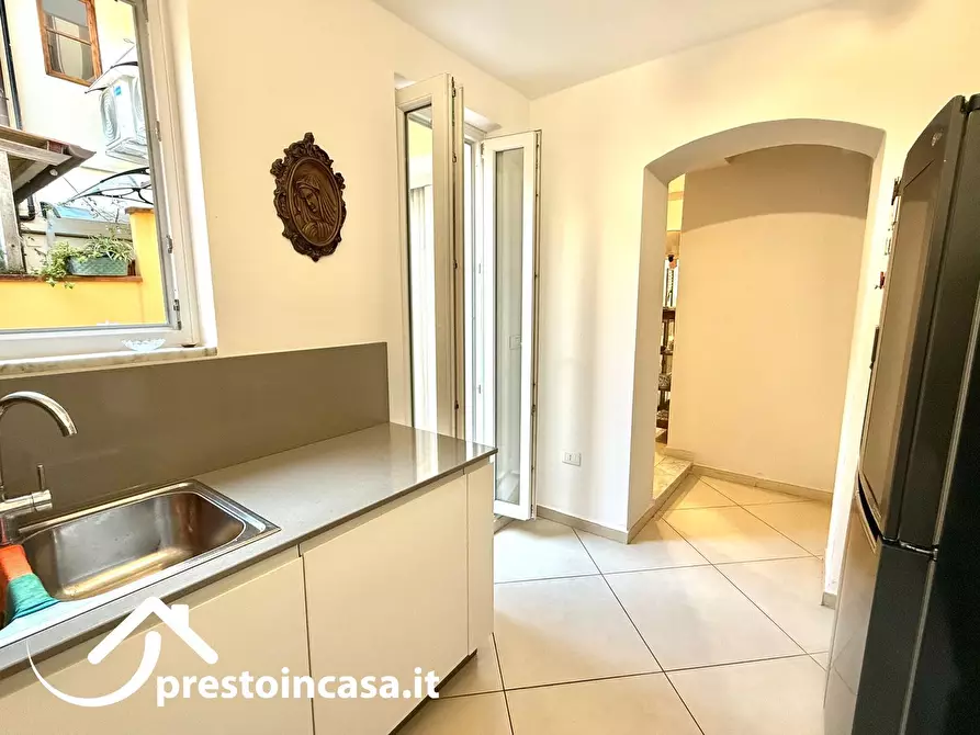 Immagine 15 di Villetta a schiera in vendita  a Viareggio